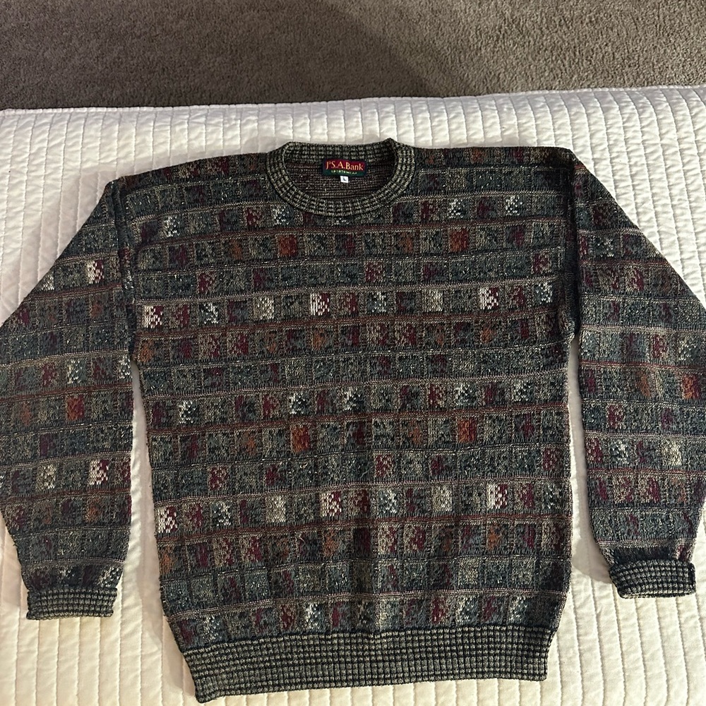Jos A Banks men’s sweater